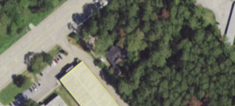 Unrestricted Land on FM 517