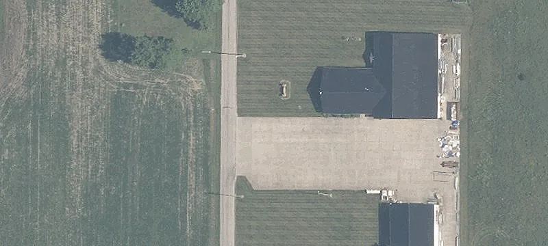 Versatile Commercial Property on Acreage