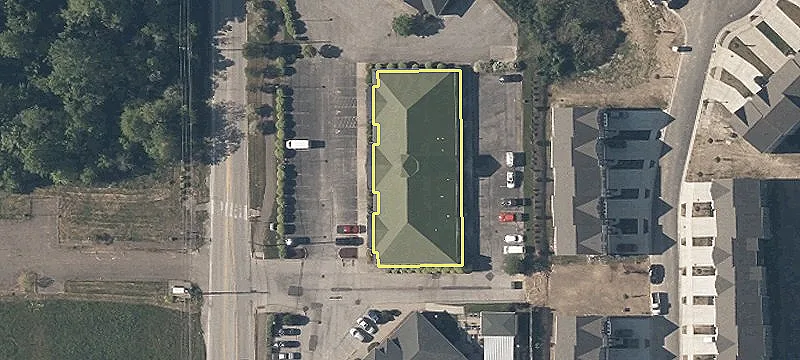 Multi-Tenant Investment Property For Sale
