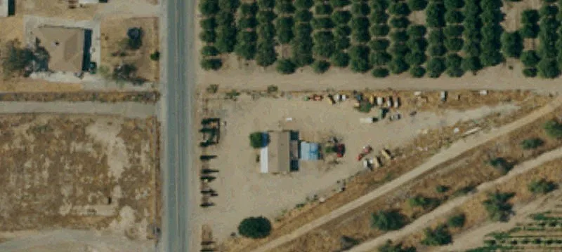 Earlimart Industrial Building on Acreage