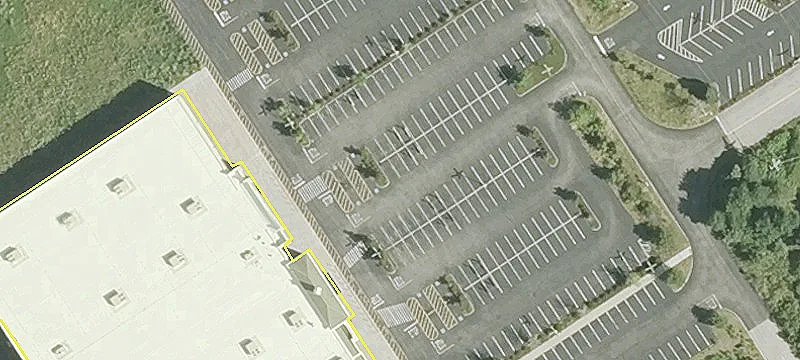 Retail Space Available For Rent