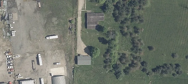 Versatile Commercial Property on 3.55 Acres