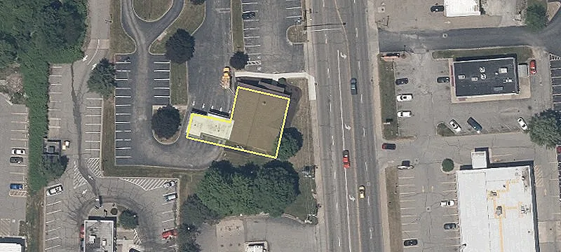 Corner Lot Near Farmers Bank