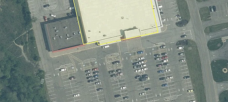Kroger-Anchored Retail and Restaurant Space