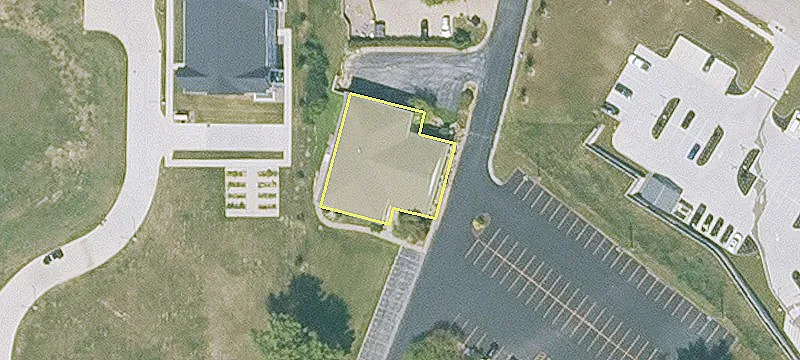 Bettendorf Office Building For Sale