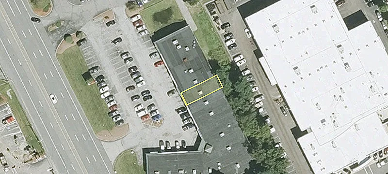 Turnkey Restaurant & Store Opportunity