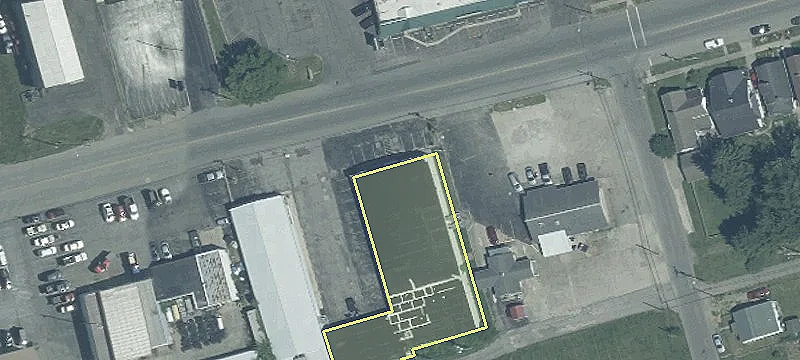 Spacious Retail Space For Sale