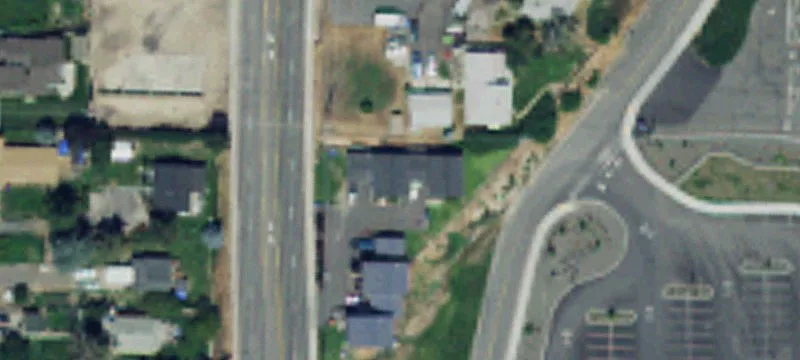 Prime Retail Location in Selah