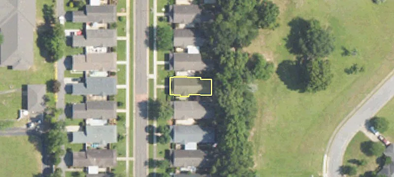 33 Cottage Dr, Unit 4