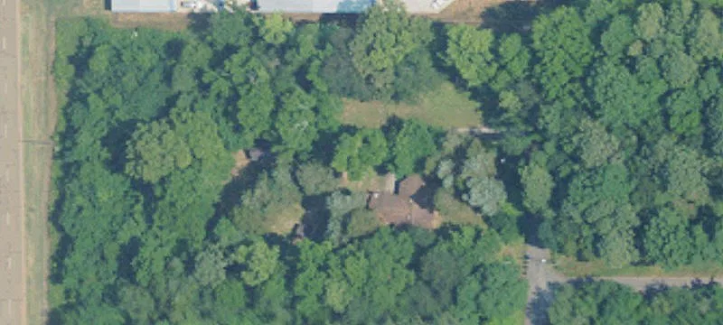 218 Travis Rd