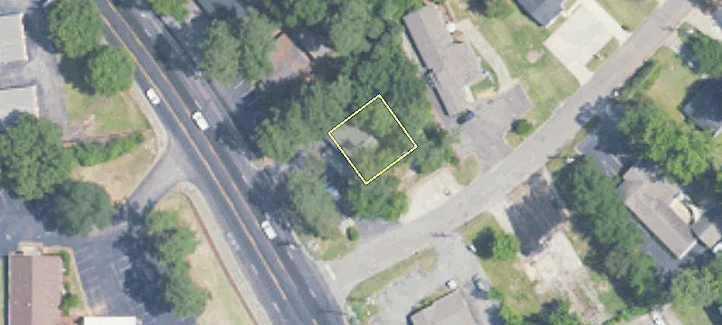 3253 Lorna Rd