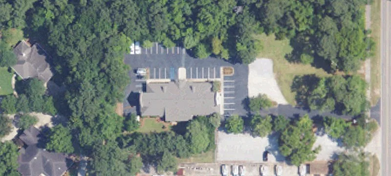 2039 Main St