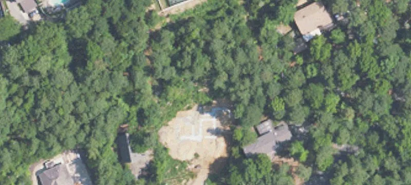 2459 Altaloma Dr
