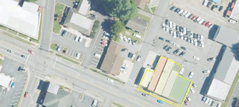 201 Main St
