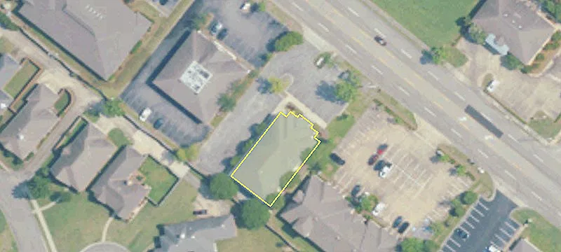 4730 Woodmere Blvd