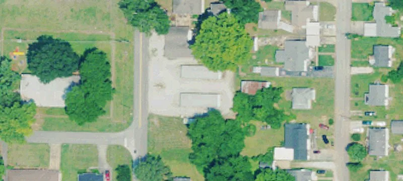 702 Geneva Ave
