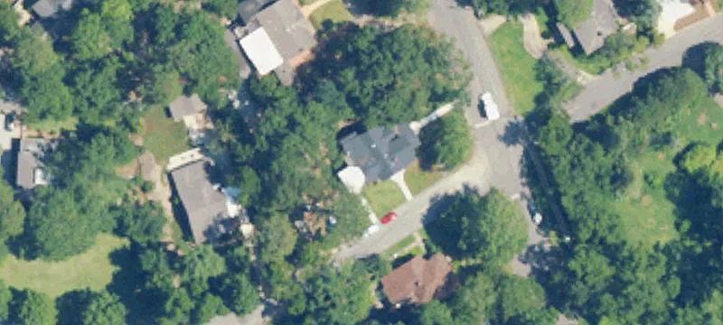 694 Cloverdale Rd