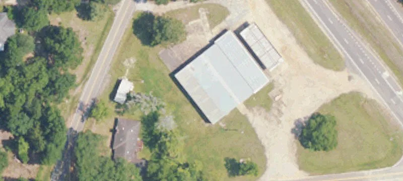 125 Moore Rd
