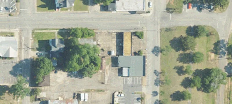 19153 Main St