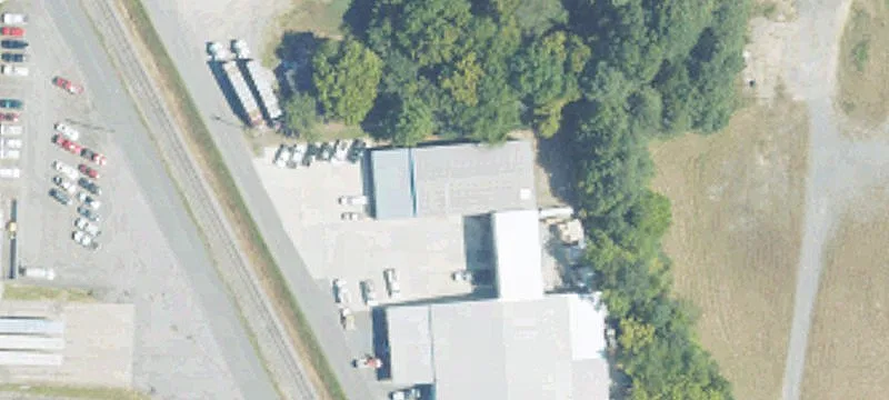 503 Railroad Ave