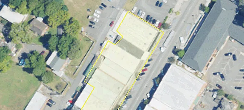 368 Gunter Ave