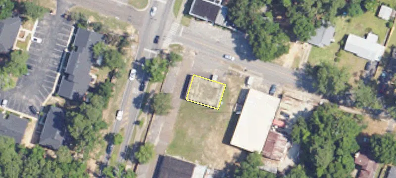 708 Section St
