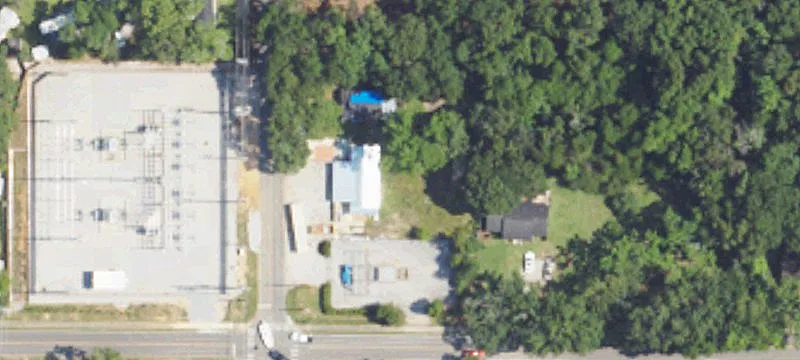 307 Young St