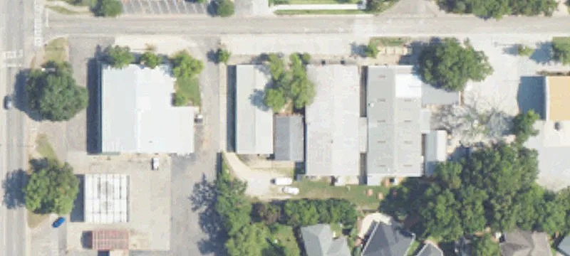 910 Nichols Ave