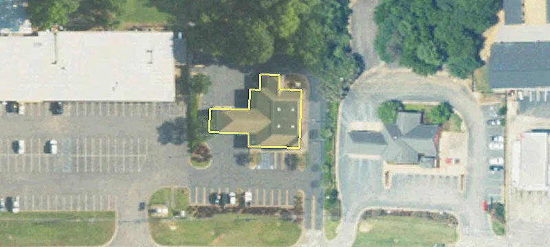 3076 Mcfarland Blvd