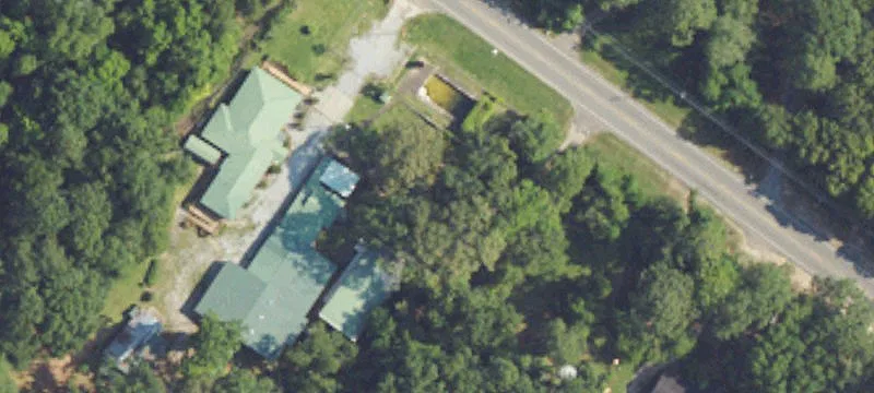 4979 Lott Rd