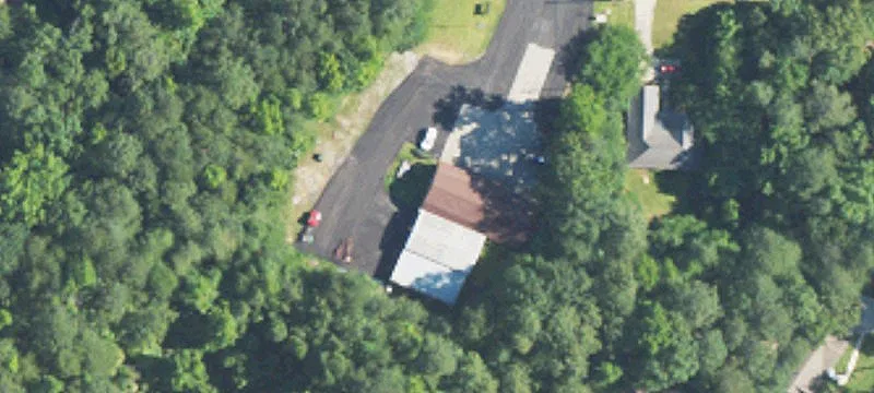 915 Lakeside Dr