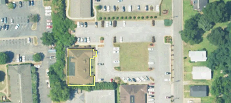 1718 Veterans Memorial Pkwy