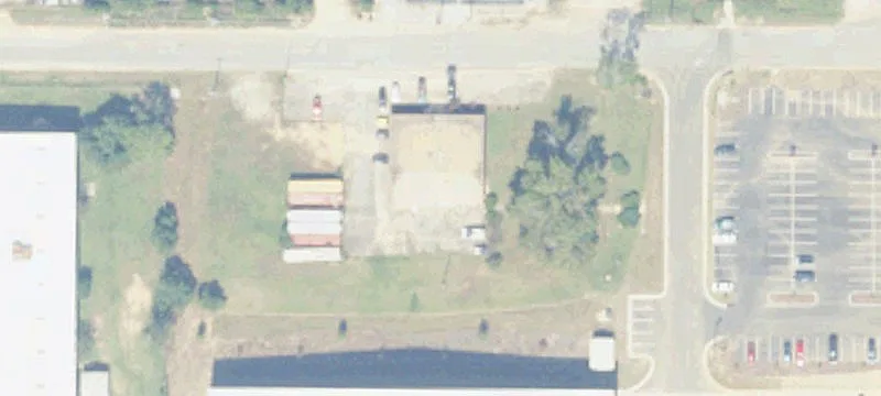 211 Orr Ave