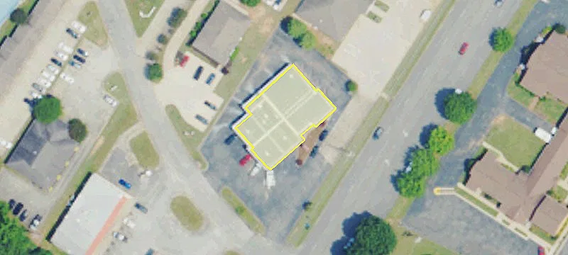 2415 Darby Dr