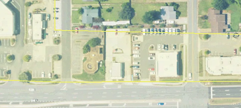 912 Veterans Memorial Pkwy
