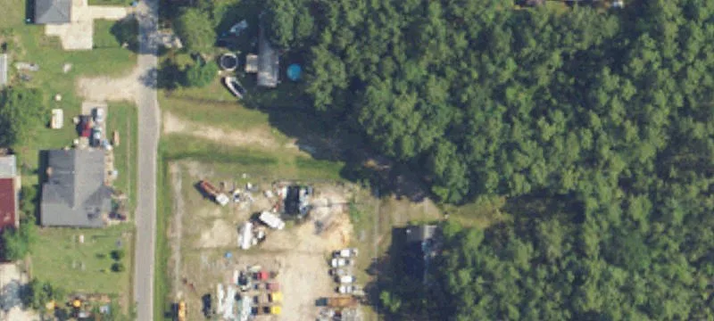 302 Henning Dr