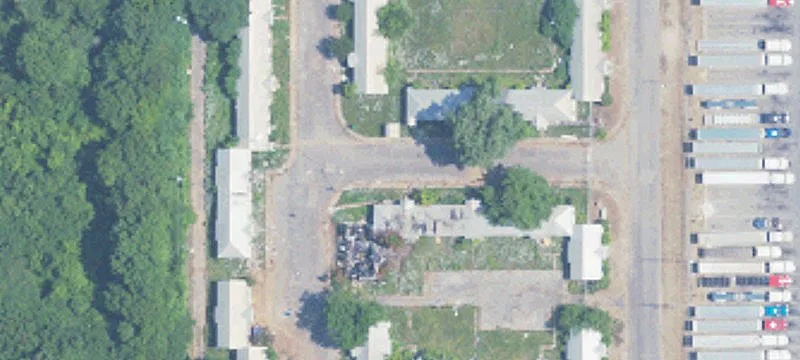 2000 10th W St