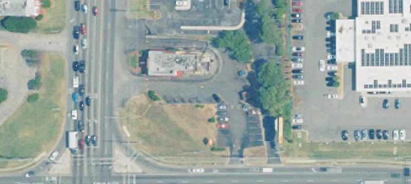 3820 University NW Dr