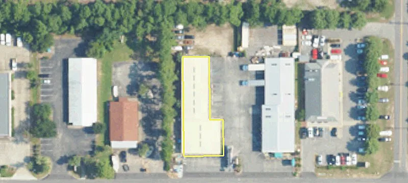 24699 Commercial Ave