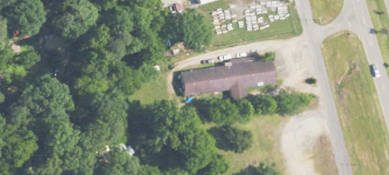 6686 Old Hwy 31st N