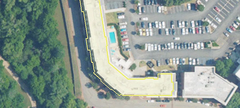 15 Town Ctr NW Dr