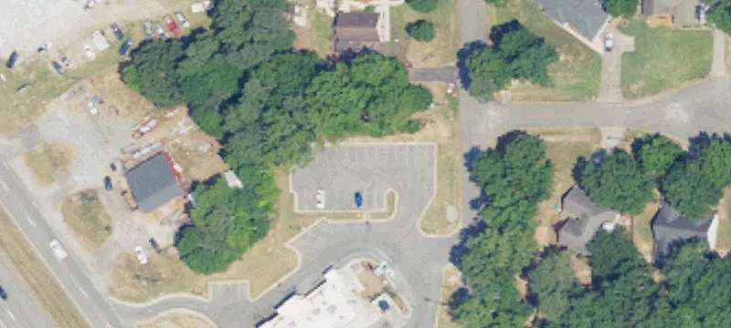 106 Peter Ln