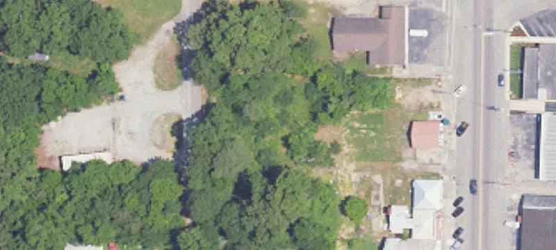 445 Mccart Dr