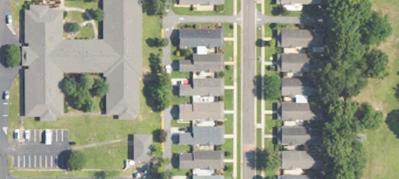 30 Cottage Dr