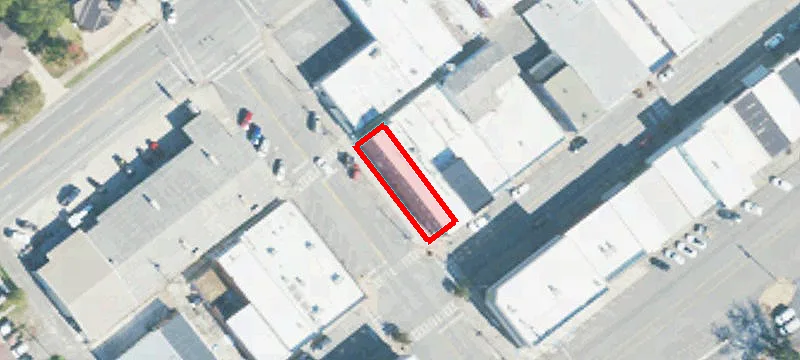 200 1st E Ave