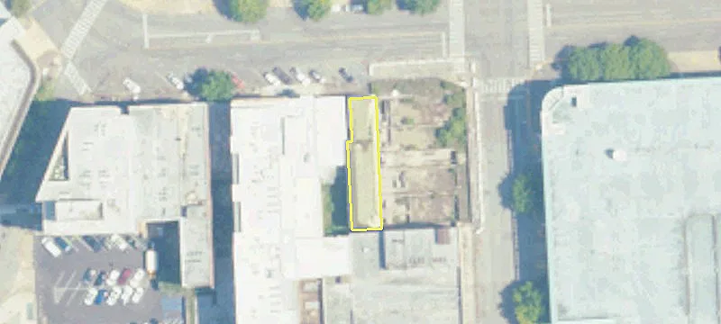 64 Monroe St
