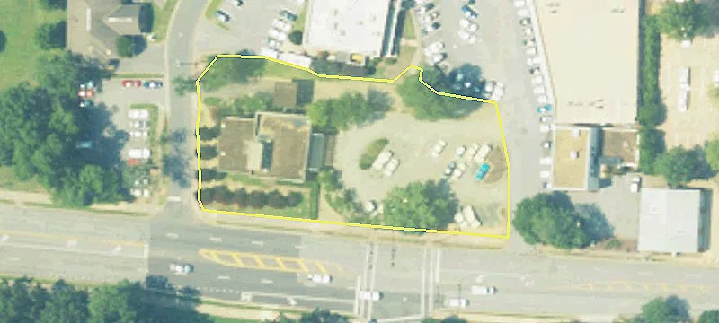 220 Paul W Bryant E Dr