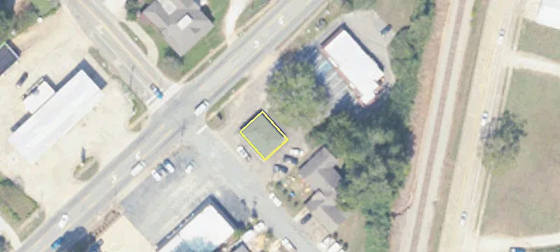 215 2nd Ave