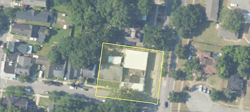 208 Broad St