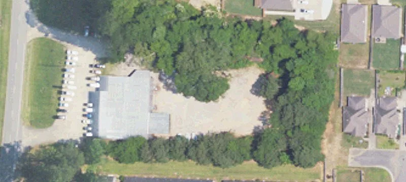 8289 Hwy 31st N